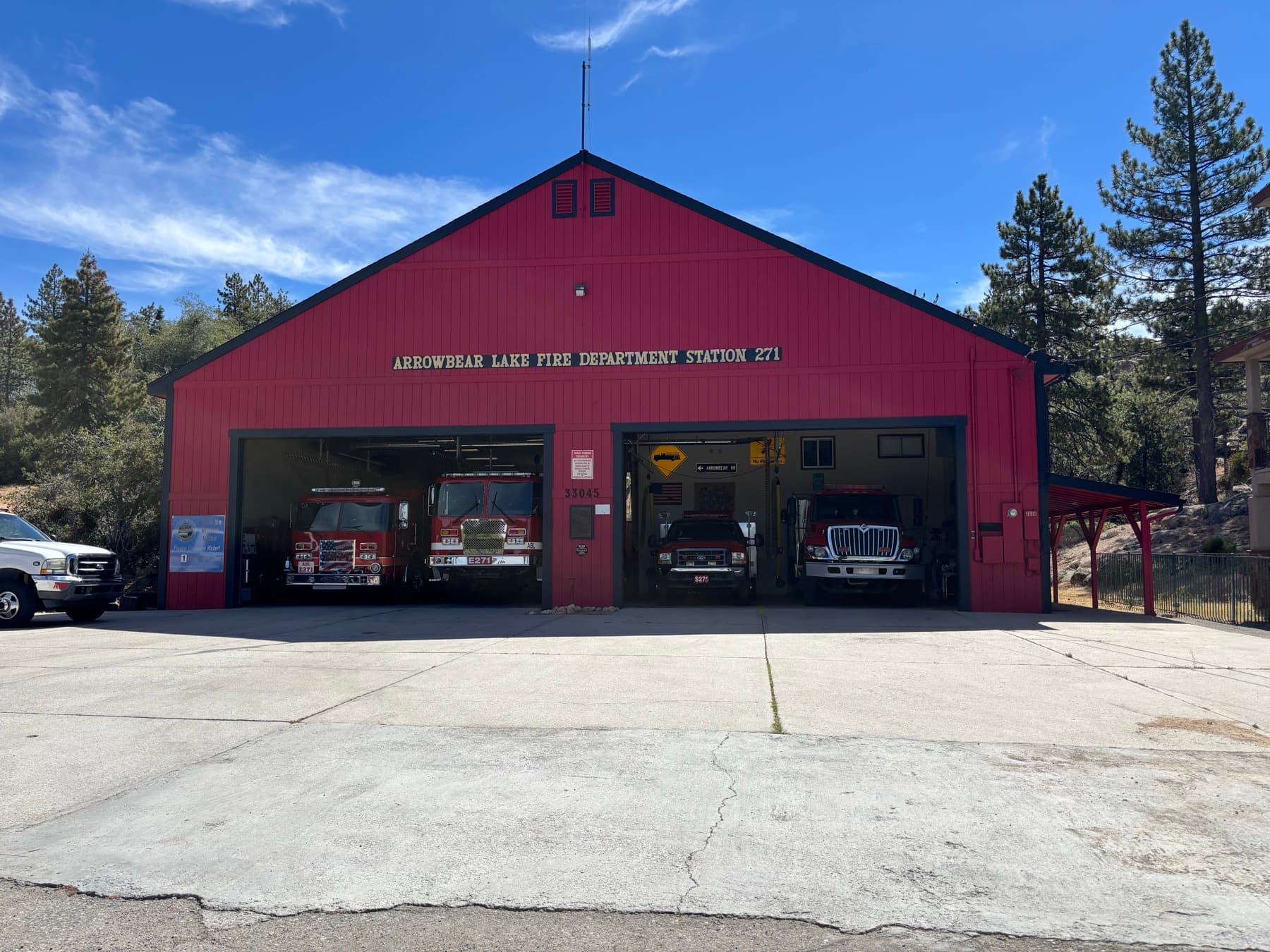Arrowbear Lake Fire Station 271 among the pines